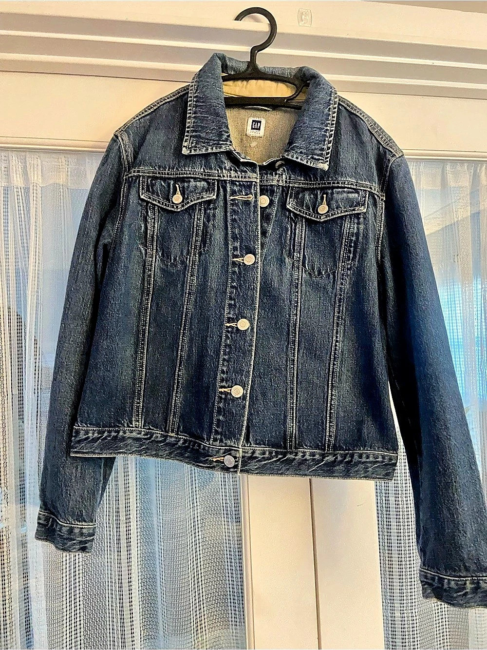 Gap Women's Denim Jean Jacket in Blue M/L85
